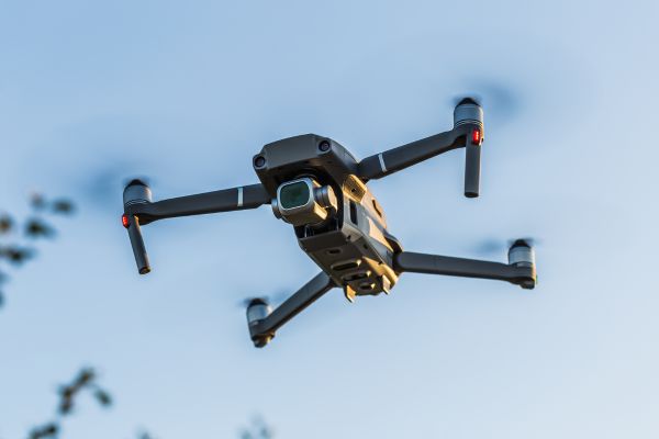Drone en train de réaliser une captation